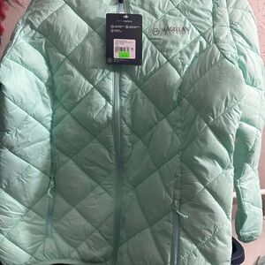 Magellan Outdoors Green Quilted Puffer Jacket